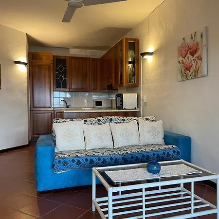 Cozy With Wonderful View In Apartment Puntaldia